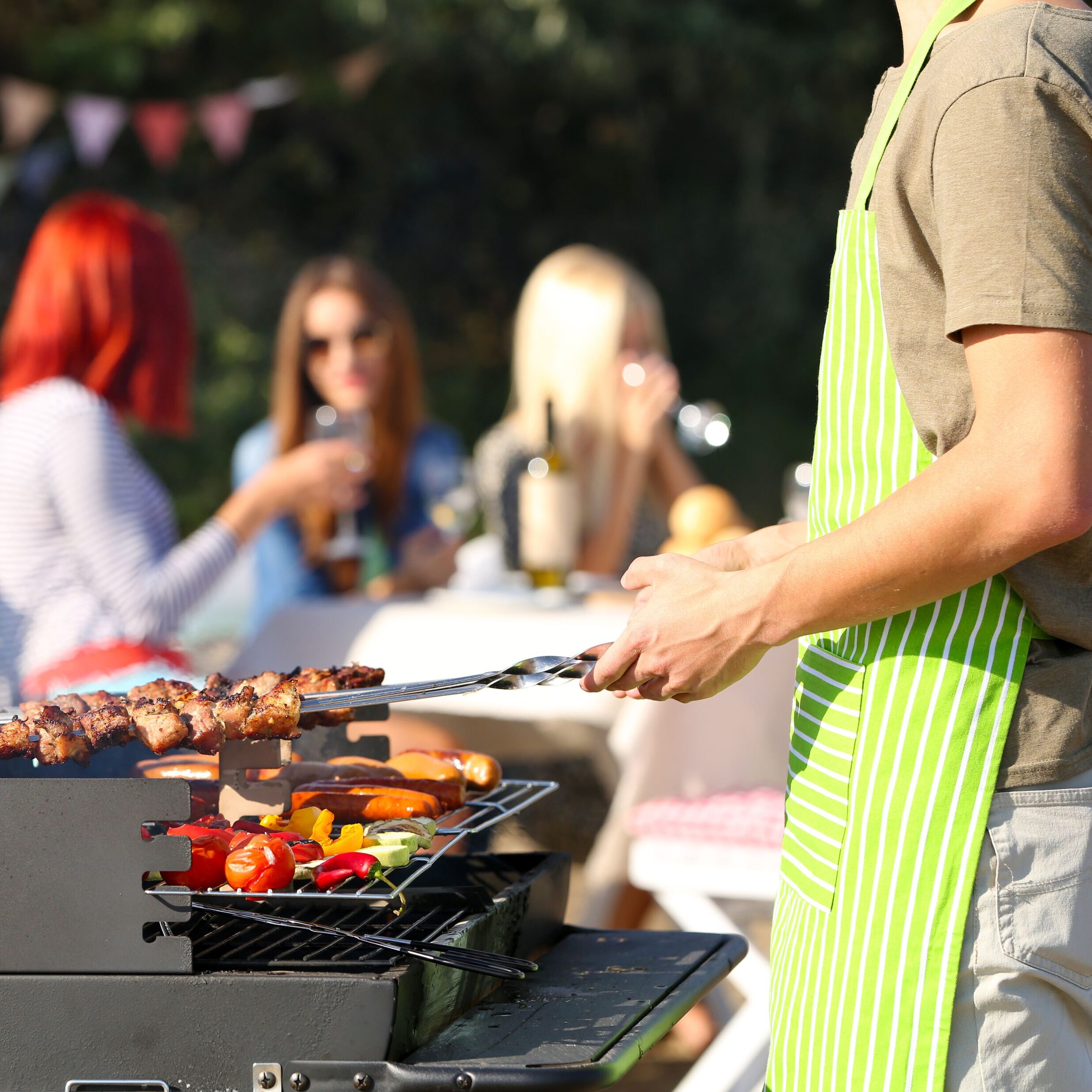 weboptimiert-Grill-Gemeinschaft-scaled-aspect-ratio-1-1